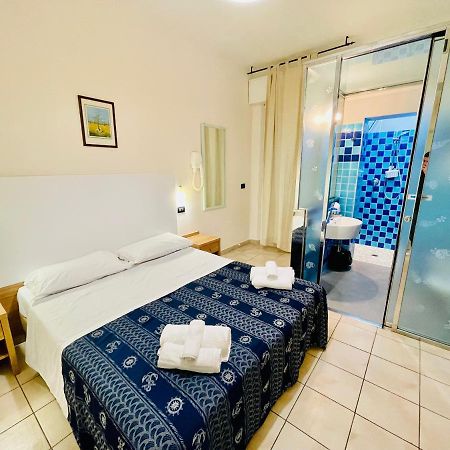 Hotel Vannucci ริมินี ภายนอก รูปภาพ