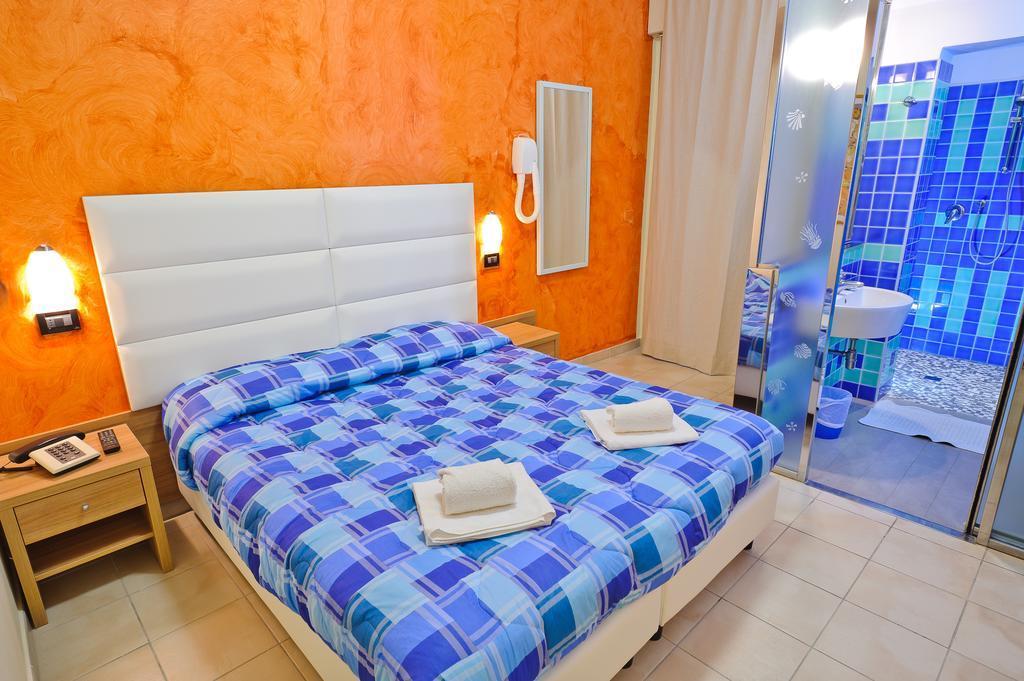 Hotel Vannucci ริมินี ภายนอก รูปภาพ