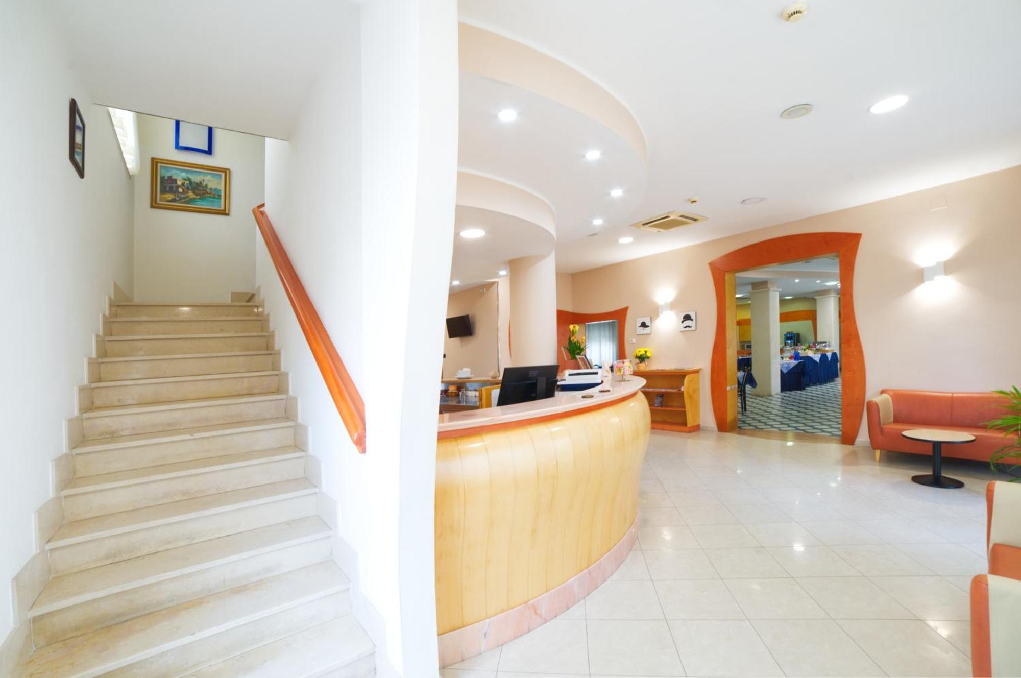 Hotel Vannucci ริมินี ภายนอก รูปภาพ