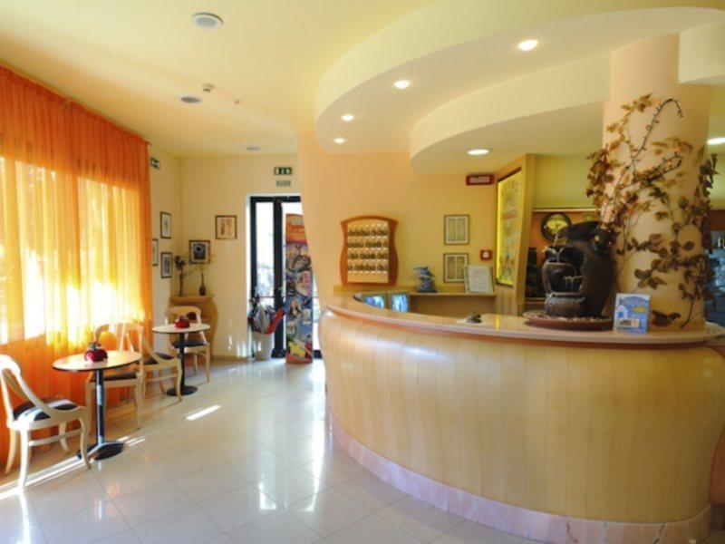 Hotel Vannucci ริมินี ภายนอก รูปภาพ