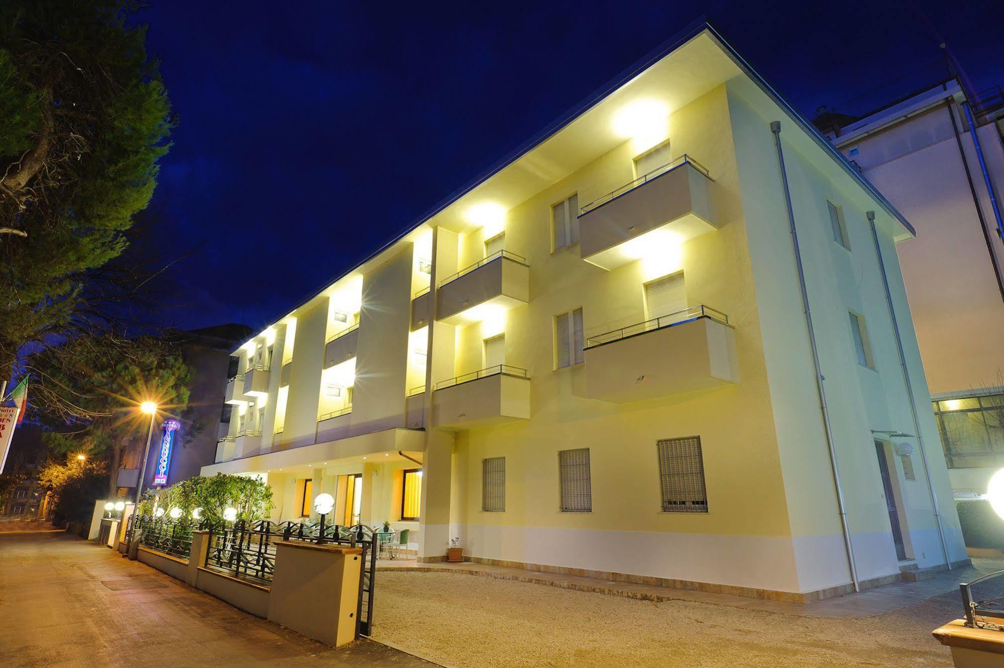 Hotel Vannucci ริมินี ภายนอก รูปภาพ